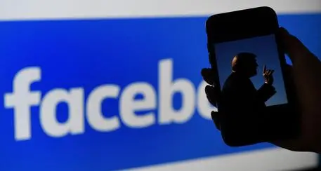 Una donna lagarina scopre di essere indagata per furto, il compagno la scagiona con Facebook