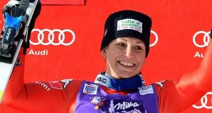 Sport italiano in lutto, morta a 37 anni l’ex sciatrice azzurra Elena Fanchini