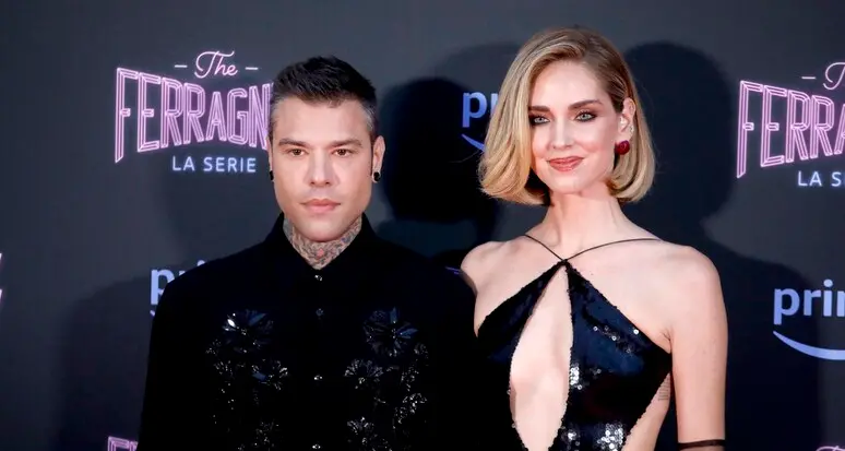 Angolo gossip, Dapospia lancia l’indiscrezione: «Fedez e Chiara Ferragni si sono lasciati»