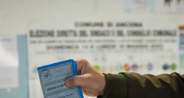 Ballottaggi: affluenza ore 23 al 37,51%, in calo