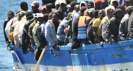 Il monito dell’Arcivescovo di Trento: \"Non usare i migranti per le partite di tipo politico\"