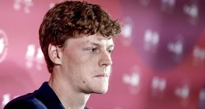 Il futuro di Jannik Sinner è nelle mani del tribunale sportivo Tas: ecco le tappe del processo (sarà lungo)