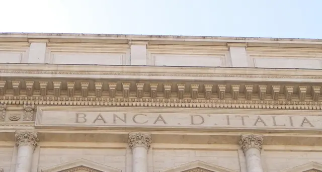 Bankitalia: tassi mutui balzano al 3,23%, frenano i depositi