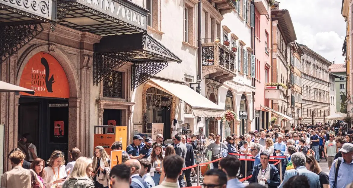 Festival dell'Economia 2024, il bilancio finale: 40mila presenze, tutto esaurito negli alberghi
