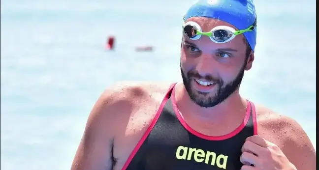 Massimo Grisenti, è di Povo il «re» dello stretto di Messina (a nuoto): ha vinto la Traversata fra i master