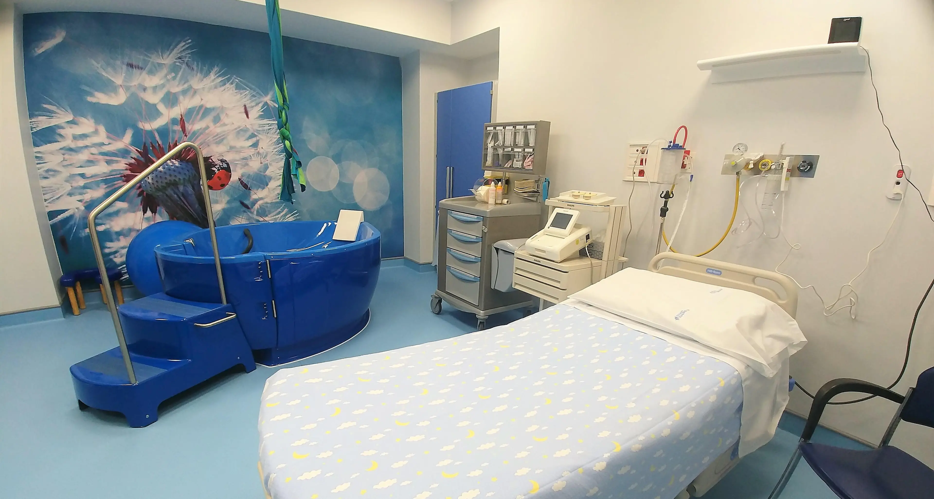 Mancano medici? Per i punti nascita di Cavalese e Cles altri 1,7 milioni di euro per pagare i \"gettonisti\" privati (prenderanno 1.152 euro a turno)