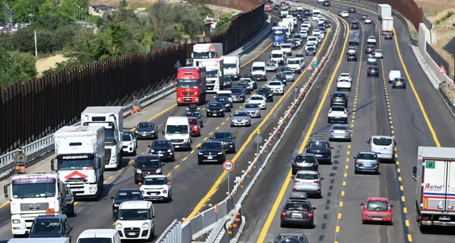 Estate: Autovie, domani bollino nero per esodo e controesodo