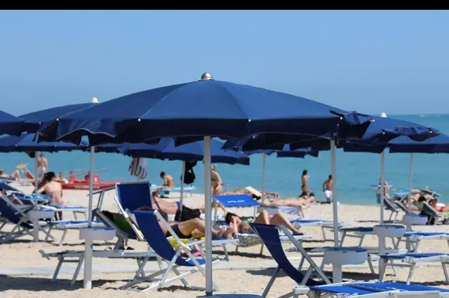 Vacanze, tra luglio e agosto spesi 20 miliardi ma 541 milioni dovuti ai rincari