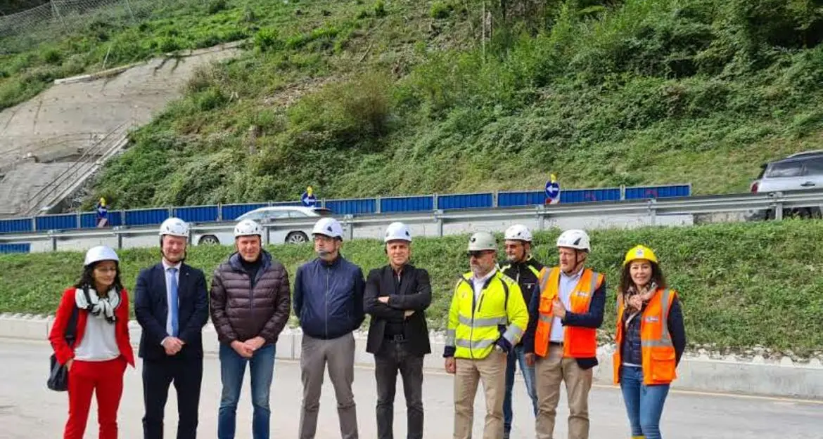 Ponte Pià, iniziato lo scavo per la nuova galleria: lavori per tre anni e sospensioni al traffico per le mine