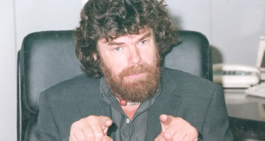 Messner e i no-vax altoatesini: «Difficile convincerli, sono contadini, madrelingua tedesca e vivono nelle valli, possono diventare violenti»
