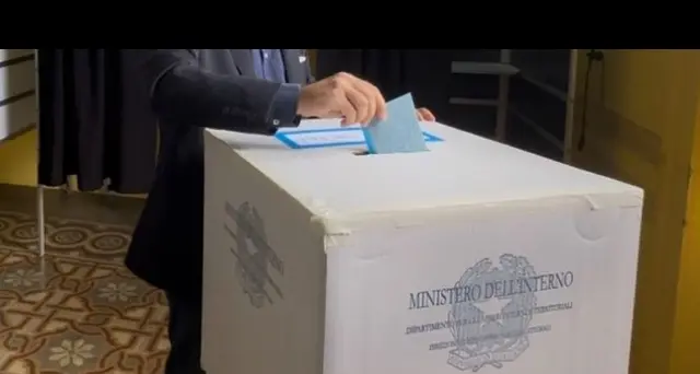 Comunali: a Taranto alle ore 19 affluenza al 32,25%