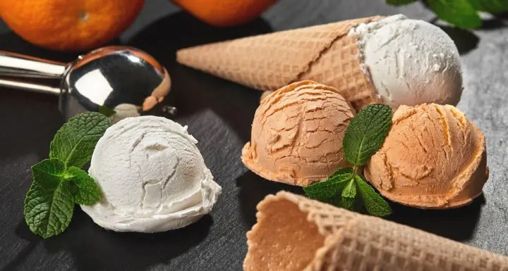 Il gelato è dolceamaro: i prezzi rincarano. Le nuove mode fanno mutare anche gli orari