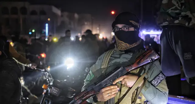 Siria: scontri con forze leali ad Assad, 'almeno 70 i morti'