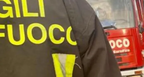 In fiamme una casa a Baselga di Pinè, evacuate quattro persone