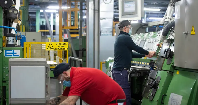 Il lavoro c’è ma è sempre più precario