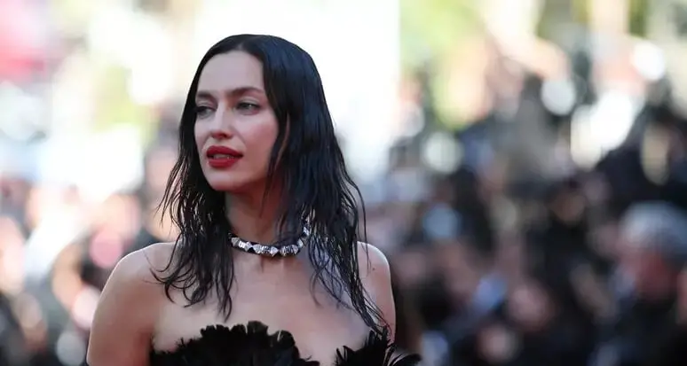 Sanremo, Irina Shayk: Fiera di essere russa, non entro in questioni politiche”