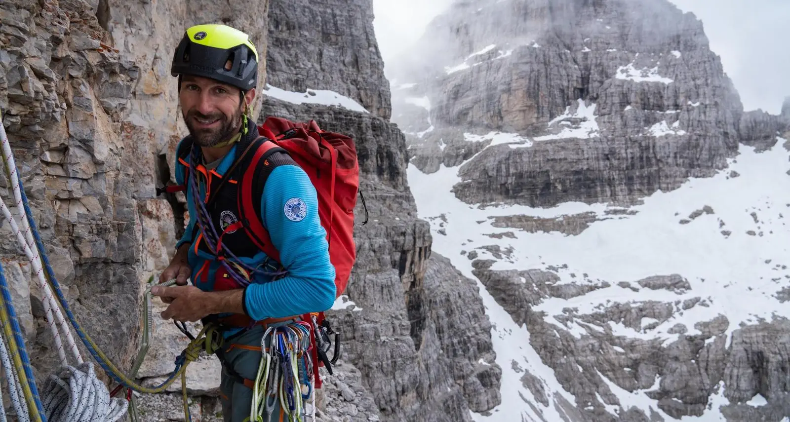 Alessandro Beltrami, guida alpina, è il nuovo gestore del rifugio XII Apostoli