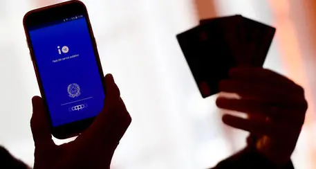 Sempre più diffusa l'identità digitale in Trentino: lo scorso anno 2,8 milioni gli accessi ai servizi online sistema pubblico