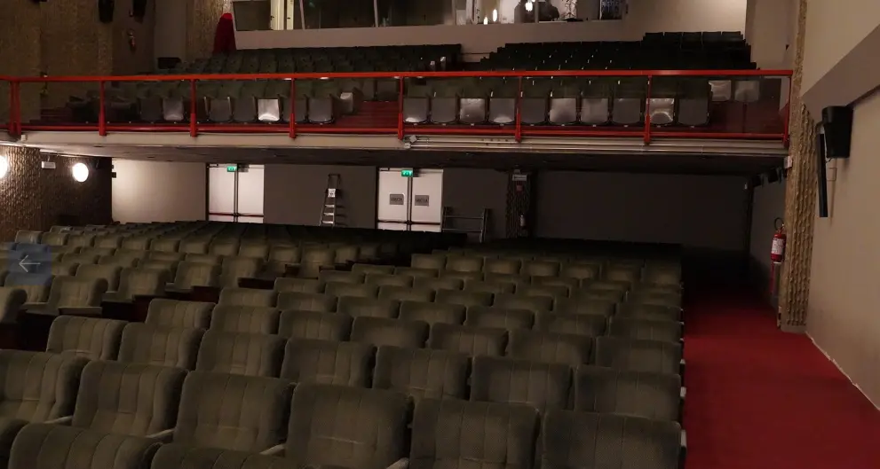 Il cinema Astra ha chiuso, ma dal 13 dicembre Artuso apre il «Nuovo Astra» alla sala della cooperazione, 534 posti, due proiezioni al giorno