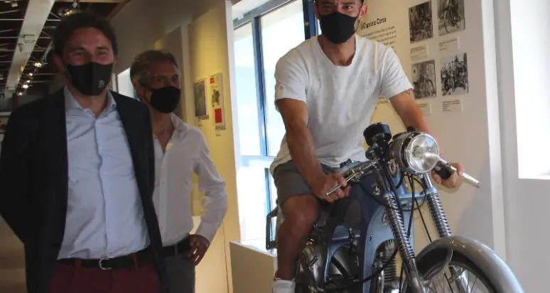 E Marco Melandri salì sul mitico «Capriolo» Caproni degli anni Cinquanta