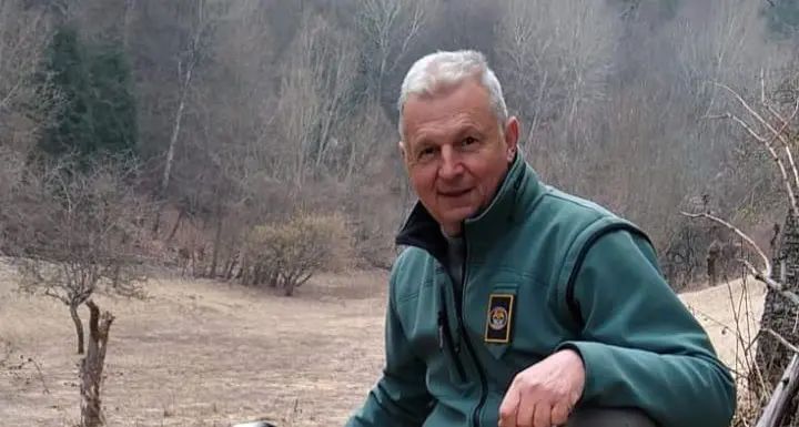 Claudio Moser, per 41 anni nei boschi: la meritata pensione per lo storico custode forestale
