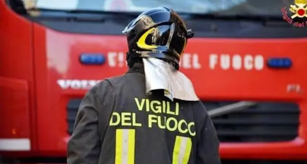 Principio d'incendio a Pergine: padella dimenticata sul fuoco