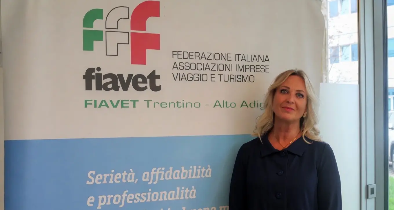Carburante e viaggi: tra allarmi e realtà il settore trentino resiste