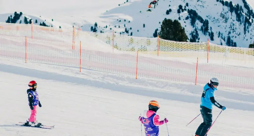 Free Ski Day, le lezioni gratuite dei maestri di sci raccolgono 13.500 euro per Anffas