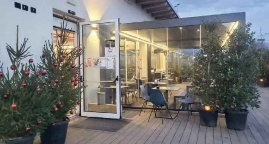 Percorre l'Europa, salvato all'Alpen Grill: l’ex camionista arrivato dall’Olanda in stato confusionale