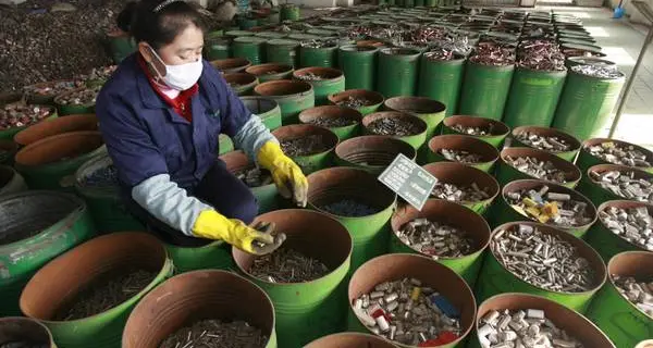 Trentini più attenti all’ambiente: nel 2021 raccolti 245.195 kg di pile e accumulatori portatili