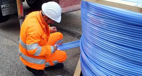 La fibra ottica sarà accessibile ad altre 6.624 case di quattro comuni trentini