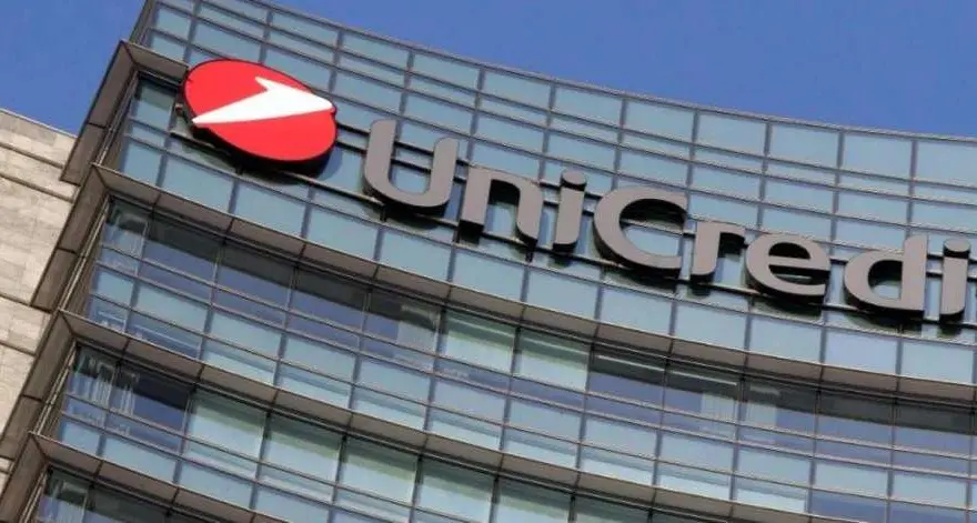 UniCredit, uscite anticipate fino a 5 anni prima: 1.130 lavoratori e altrettante assunzioni