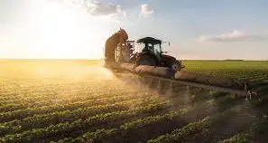 Indignazione per un'agricoltura impattante sull'ambiente: necessario riaprire il dialogo democratico