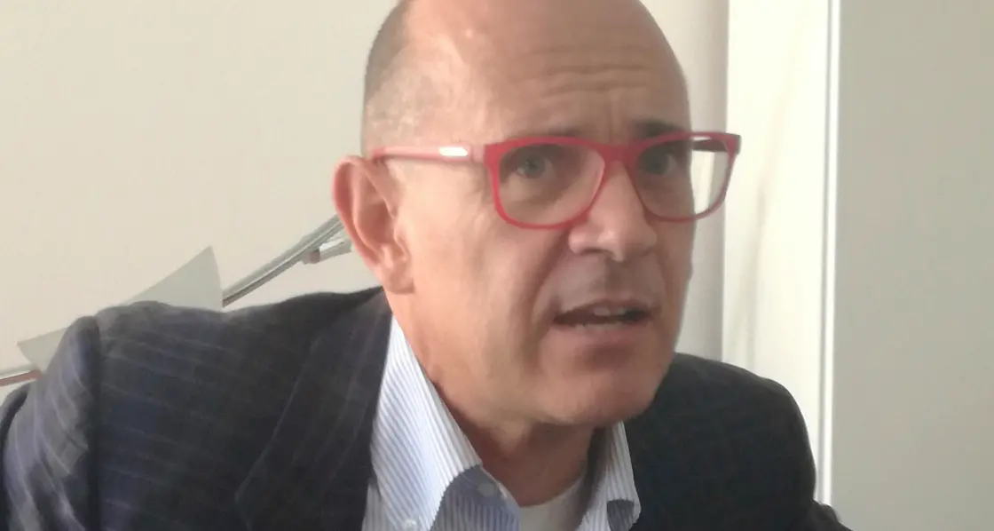 Il dottor Cirrincione, condannato per violenza sessuale aggravata, si prende altri quattro mesi per aver insultato i carabinieri di Riva del Garda
