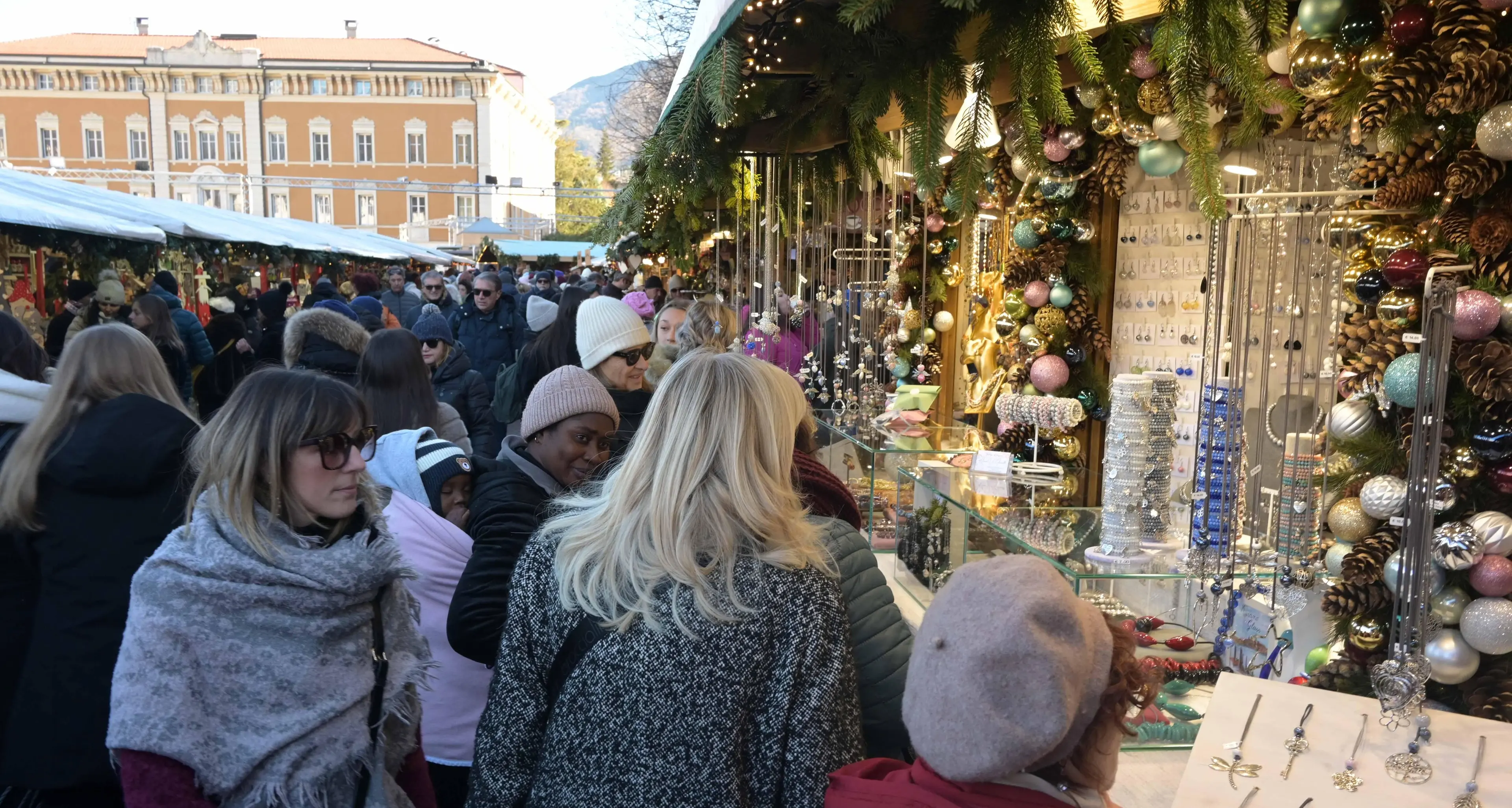 I mercatini partono bene: +3% di presenze nel weekend