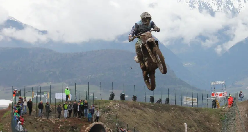 Coredo, motocross \"ridotto\", gestori e Federazione annunciano battaglia legale: «Andremo al Tar e ci pagheranno i danni»
