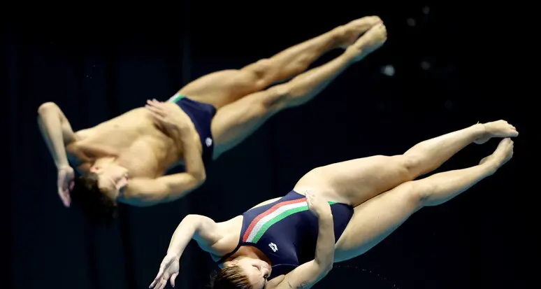 Tuffi, arriva il bronzo italiano ai Mondiali per il sincro misto da tre metri