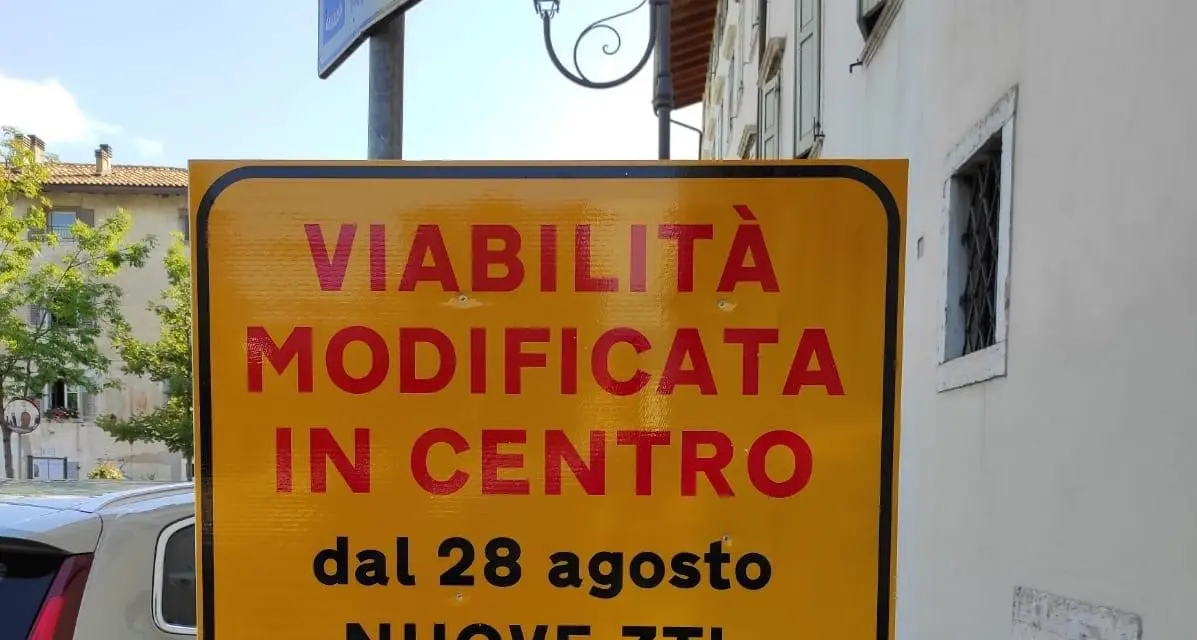 Rovereto, si parte con la ZTL “allargata” di via Dante (ma per ora solo di notte)