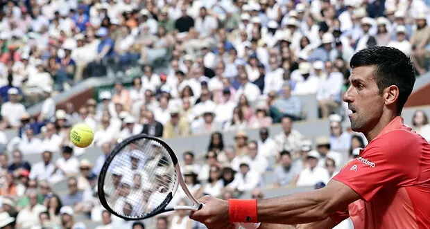Djokovic nella leggenda: domina a Parigi, mai nessuno ha vinto tanti Slam come lui