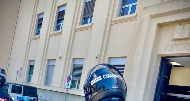 Reddito: lo percepisce anche se in carcere, denunciato da Cc