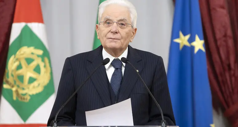 Mattarella: «Le donne devono essere libere di essere libere»