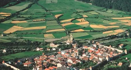Seconde case, la giunta Fugatti per adesso non segue l’Alto Adige