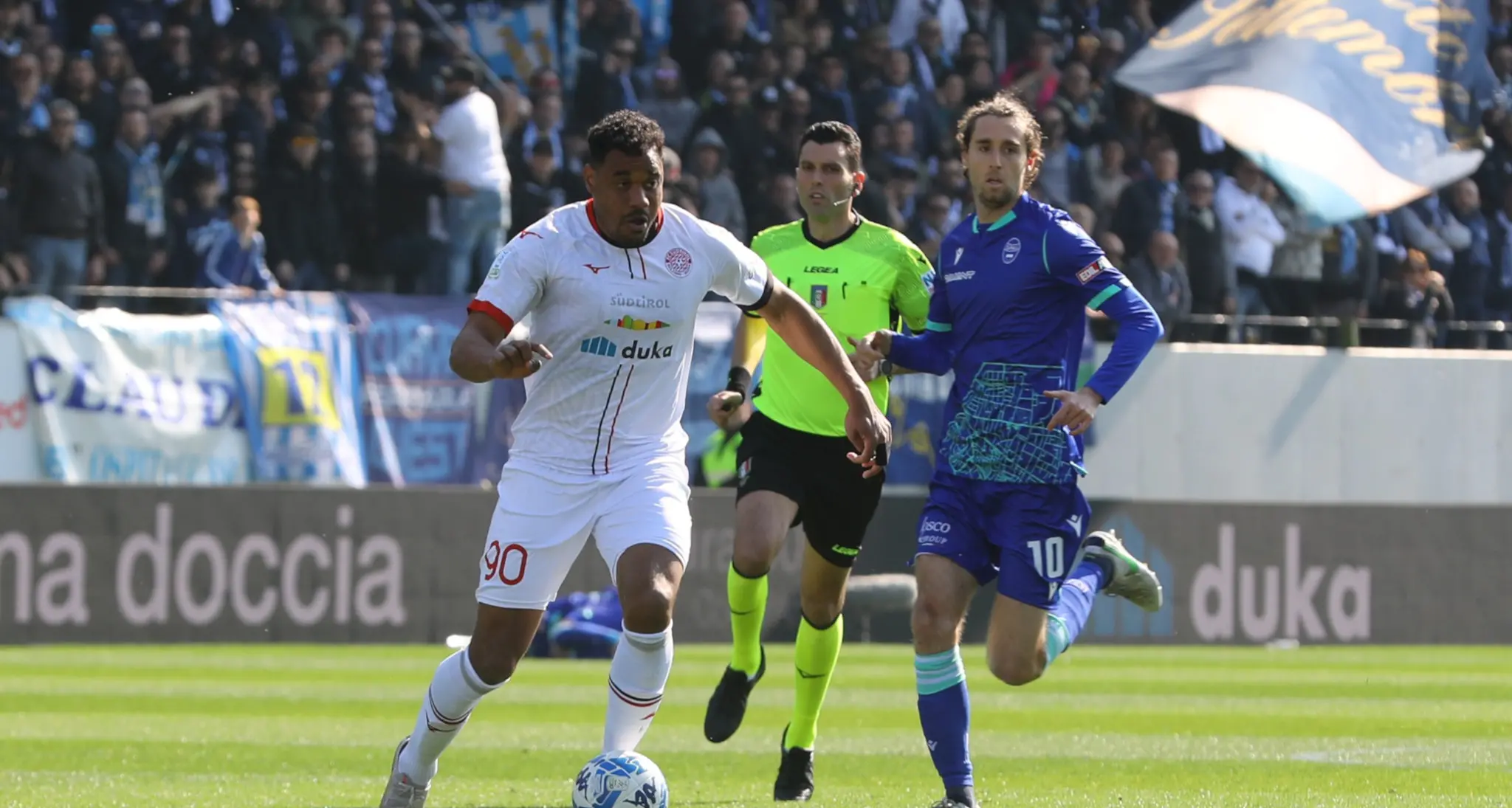 La doppietta di Zaro fa impazzire il Druso: il Südtirol batte la Spal 2-0