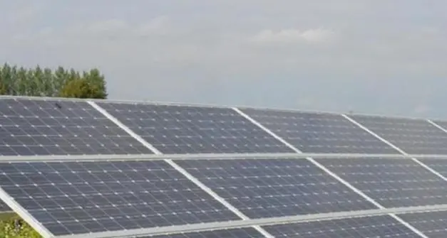 Fotovoltaico e solare termico a terra, ecco i nuovi criteri di installazione