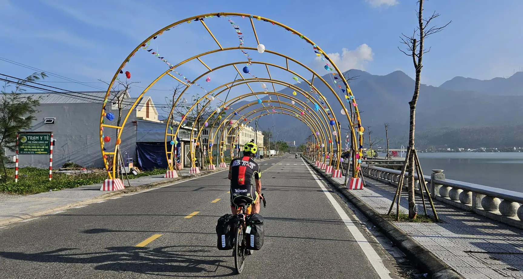 Da Hanoi a Saigon: cinque amici in bici / 3