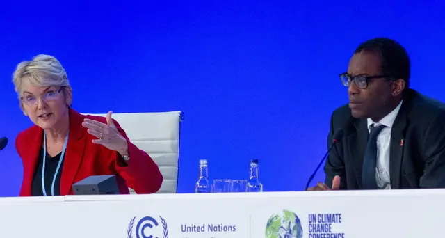 Cop26: 19 Paesi fermano piani energia fossile all'estero