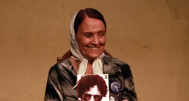 Argentina: morta Taty Almeida, simbolo delle madri di Plaza de Mayo