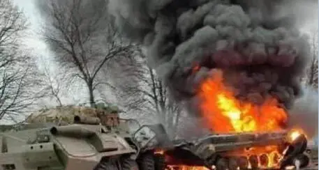 Luci spente alle 20 per dire stop alla guerra in Ucraina: il tam tam via Whatsapp