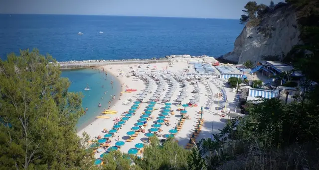 Estate: attese 216 milioni presenze, trainano gli stranieri