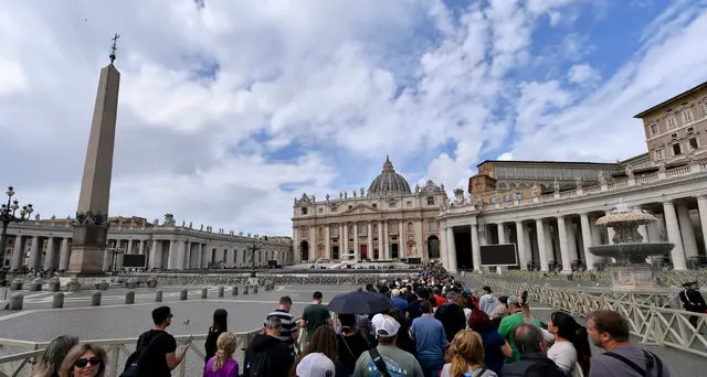 Papa: Questura, già 140mila persone a San Pietro